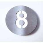 Husnummer “Round” i rustfrit stål – “8”