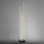 Design standerlampe Reeds med LED’er