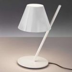 La Petite – hvid design-bordlampe