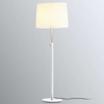 Klassisk elegant standerlampe Para, hvid