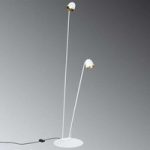 Fleksibel justerbar LED standerlampe Speers F hvid