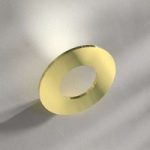 Passepartout – LED væglampe i messing