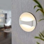 Tiltalende formgivet LED væglampe Avellino