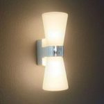 Formfuldendt LED-væglampe Cailin – IP44