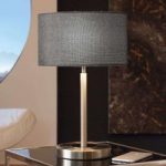 Romano – elegant LED-bordlampe med stofskærm