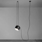 Designer LED pendel “Aim” fra FLOS, i sort