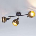 Loftlampe Lynette, sort-guld, 3 lyskilder, lang
