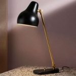 Louis Poulsen VL38 – LED-bordlampe, sort