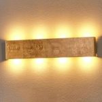 Maja – antik guldfarvet LED-væglampe, dæmpbar