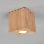 Kompakt firkantet LED loftlampe Harper, egetræ