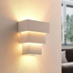 Antonella – effektfuld LED væglampe af gips