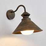 Millane – udendørsvæglampe i antik stil