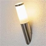 Kristof – skæv udendørsvæglampe af rustfrit stål