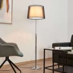 Thedo – standerlampe med stofskærm, forkromet