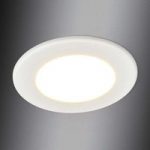 Flad LED-indbygningslampe Editha til badet, 5w